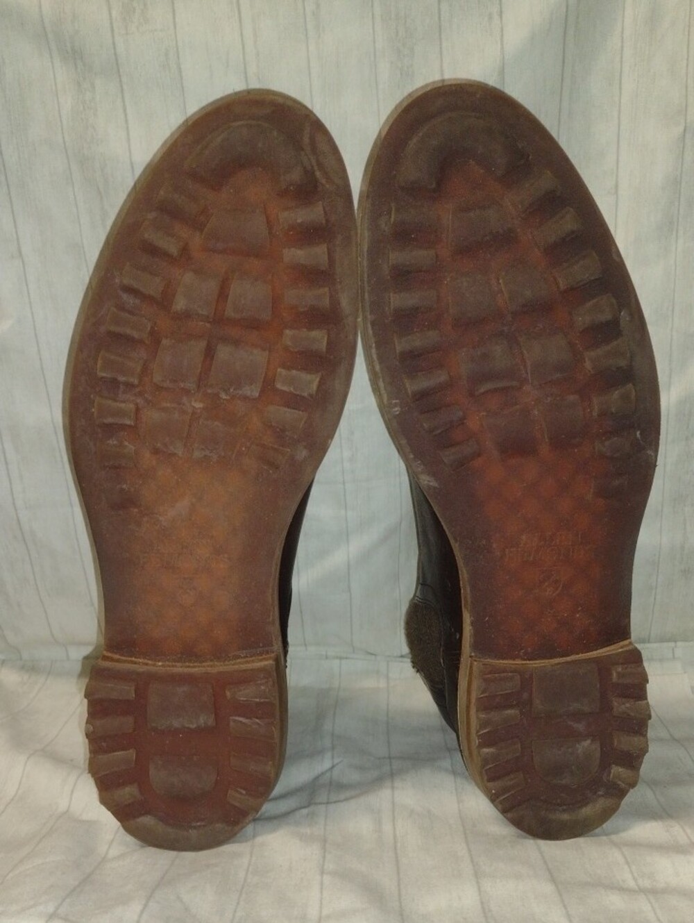 Allen Edmonds Dark Brown Chelsea Boots (J1309) - Picture 7 of 7